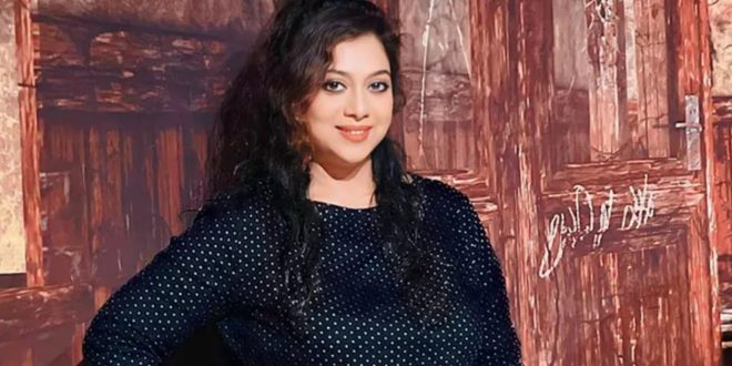 শাবনূর ও আয়না
